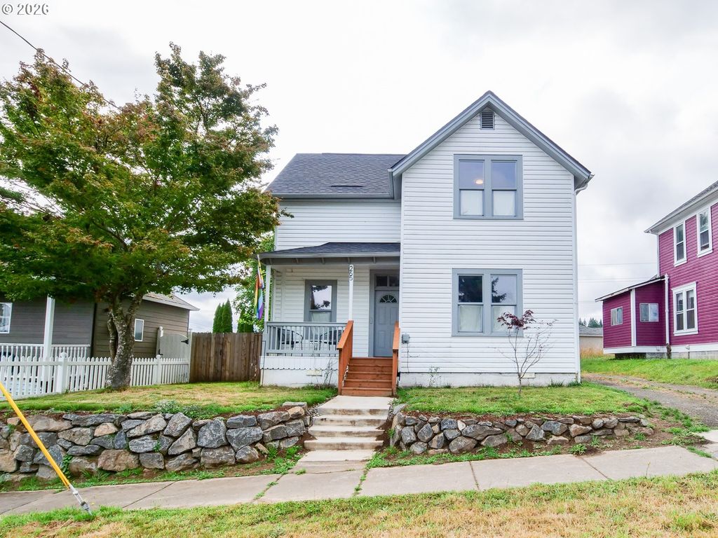 265 Bryant St, Clatskanie
