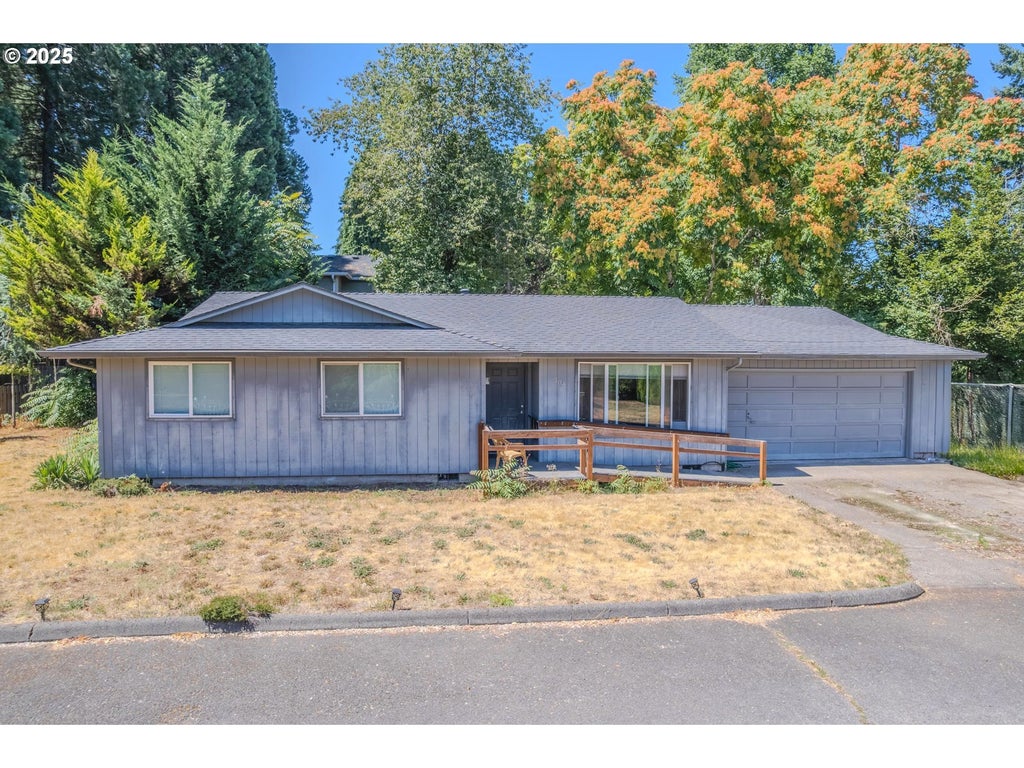 304 Boone Rd Se, Salem