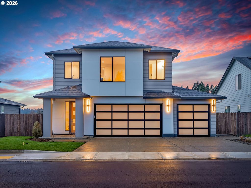 154 E Airedale Ave, La Center