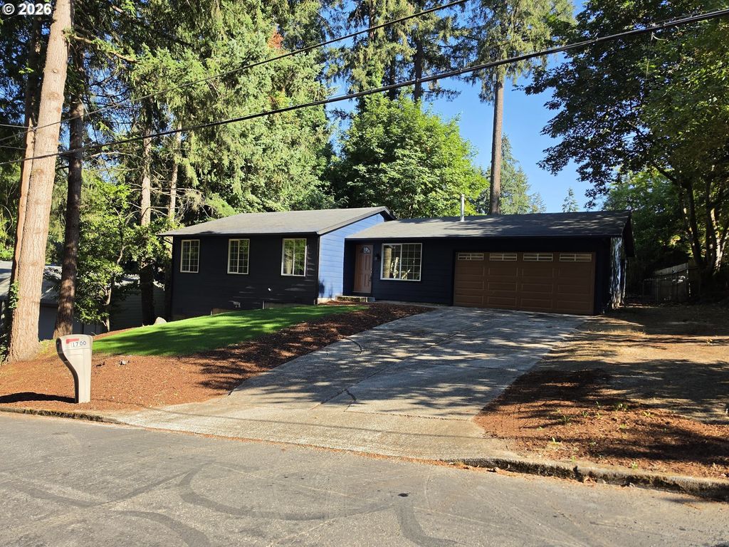 1700 Se River Forest Rd, Milwaukie