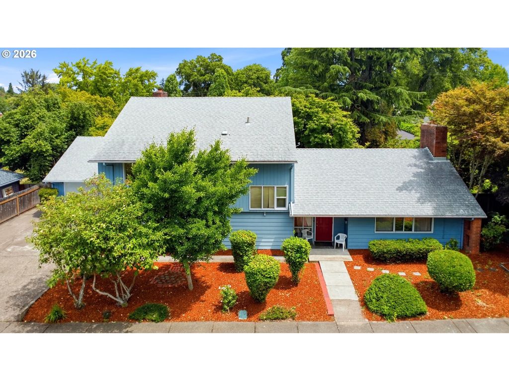 625 Nw 36th St, Corvallis