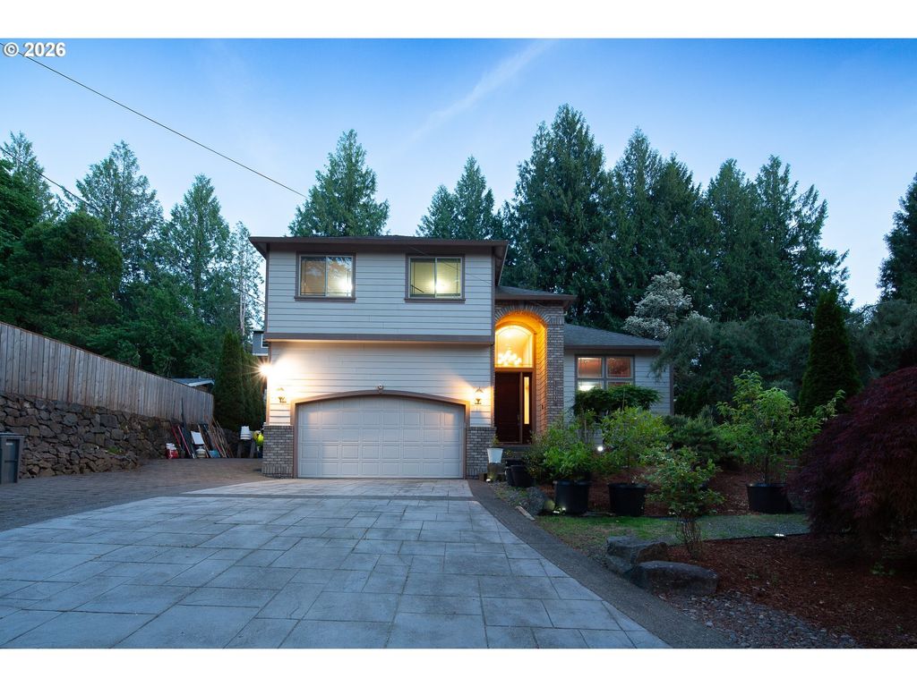 12142 Se Ogden Ct, Portland