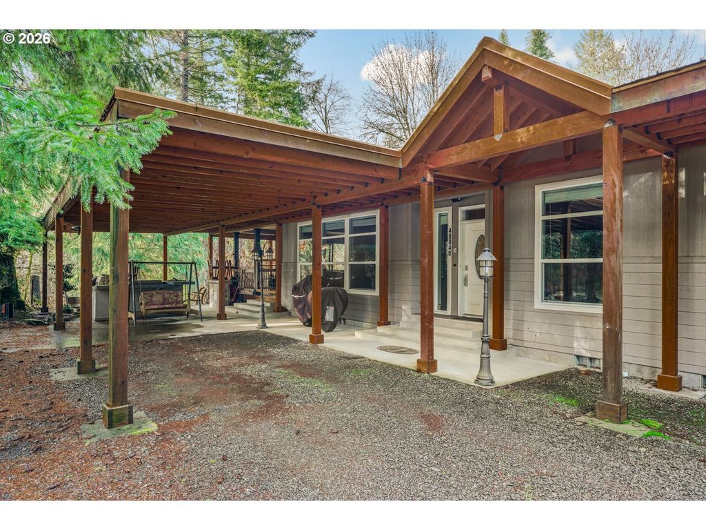 49840 N Santiam Hwy, Idanha