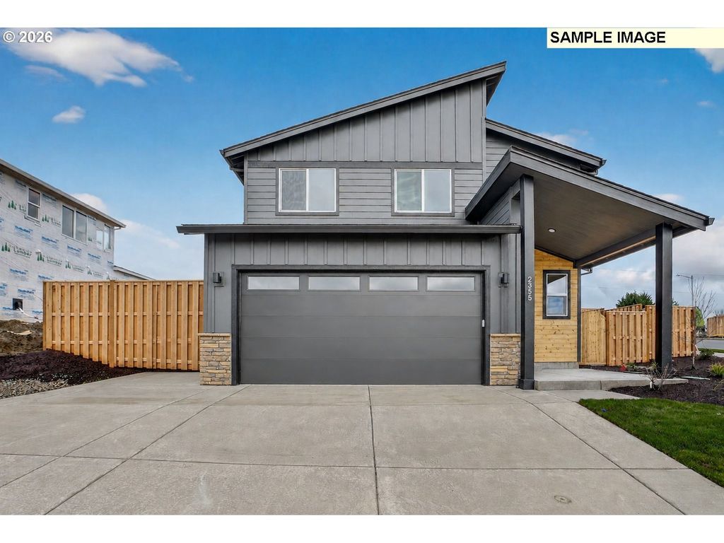 2343 E Otter Loop 28, La Center