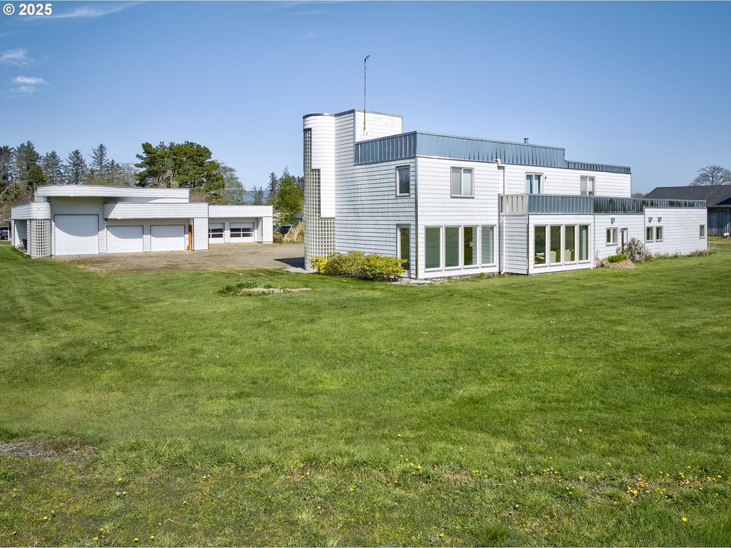 6804 Chattam Way, Ilwaco