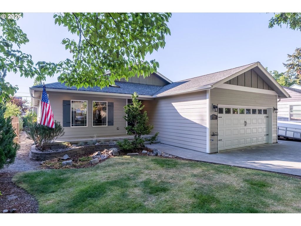527 26th Ave, Longview
