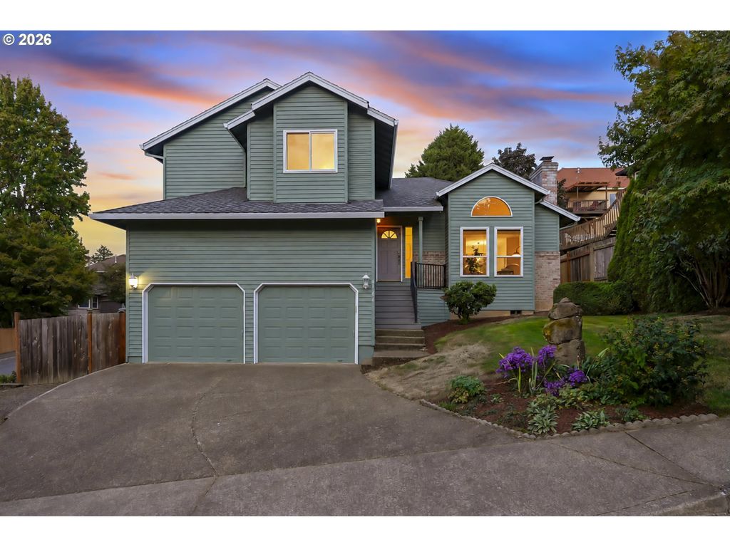 8166 Sw 184th Ave, Beaverton