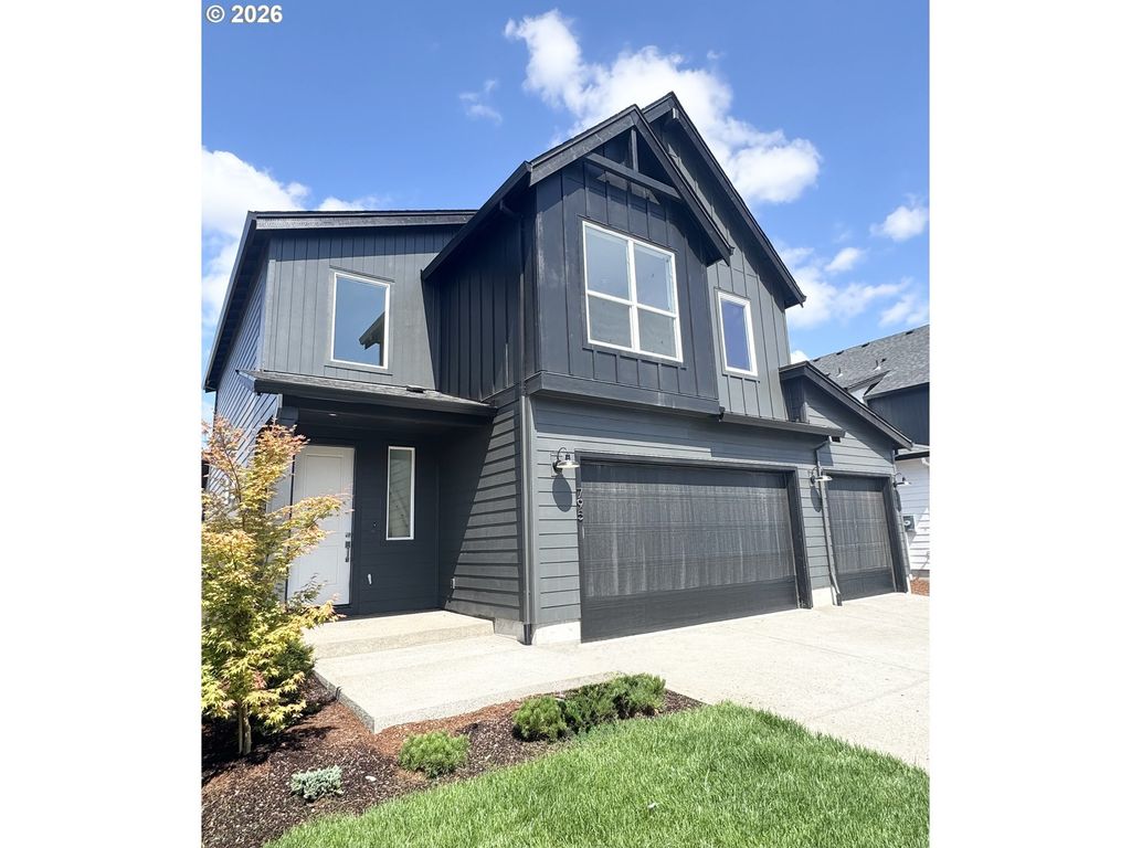 795 Magnolia Ave, Woodburn