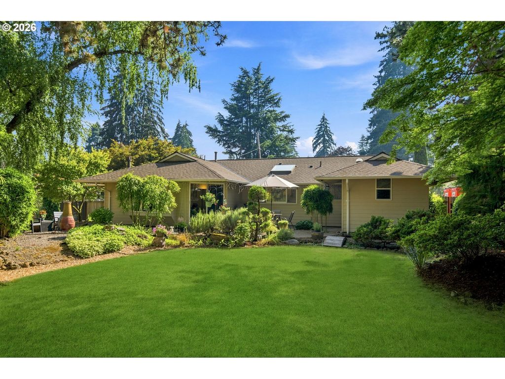 17902 Belmore Ave, Lake Oswego