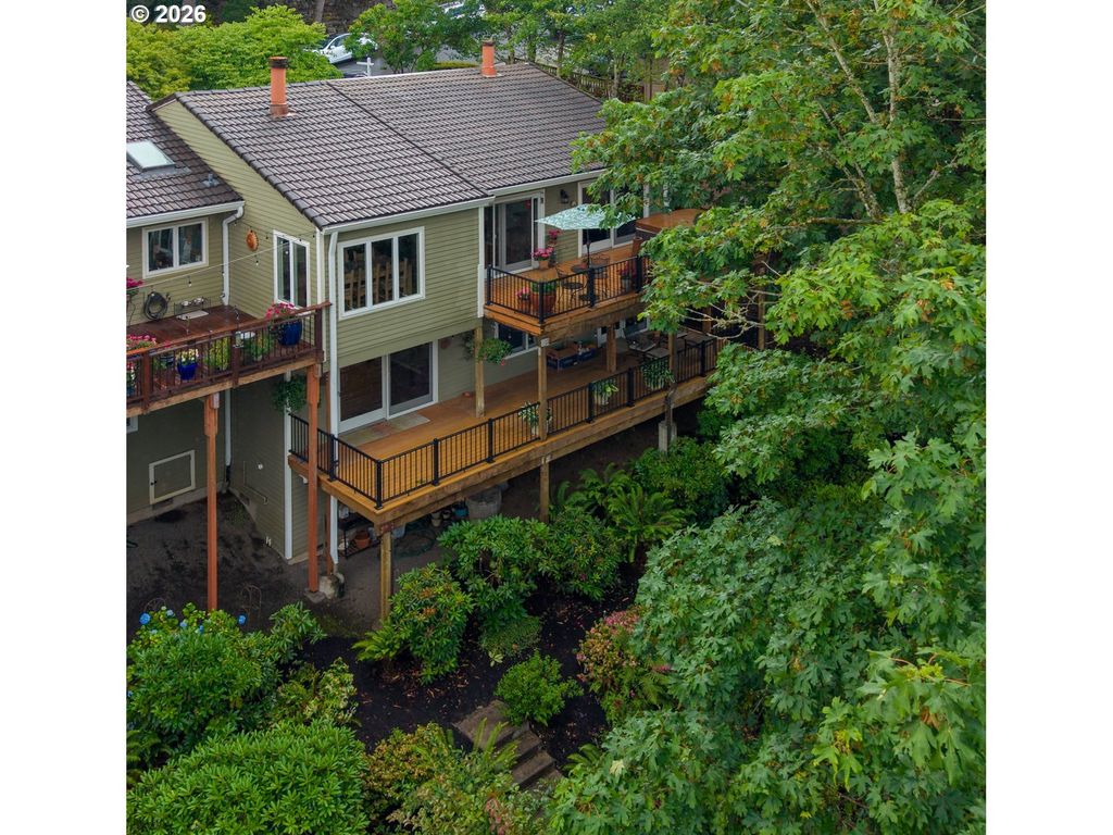 107 Garibaldi St, Lake Oswego