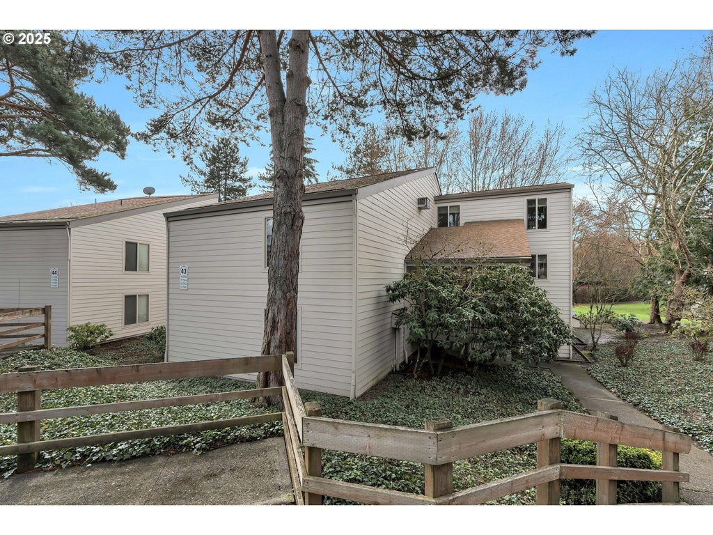 11746 Sw Boones Bend Dr, Beaverton