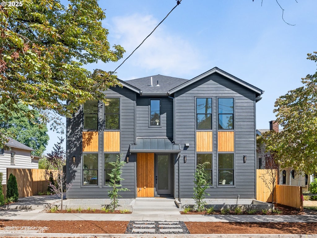 2081 Se Harold St 1, Portland