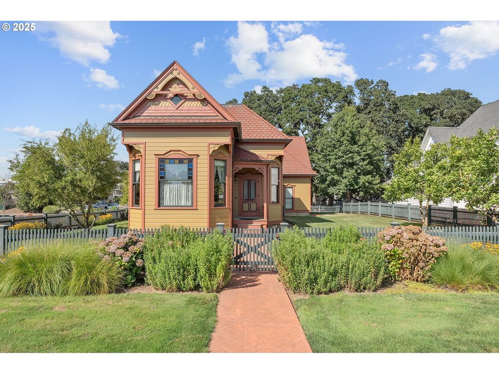 4225 Mission Ave Ne, St. Paul
