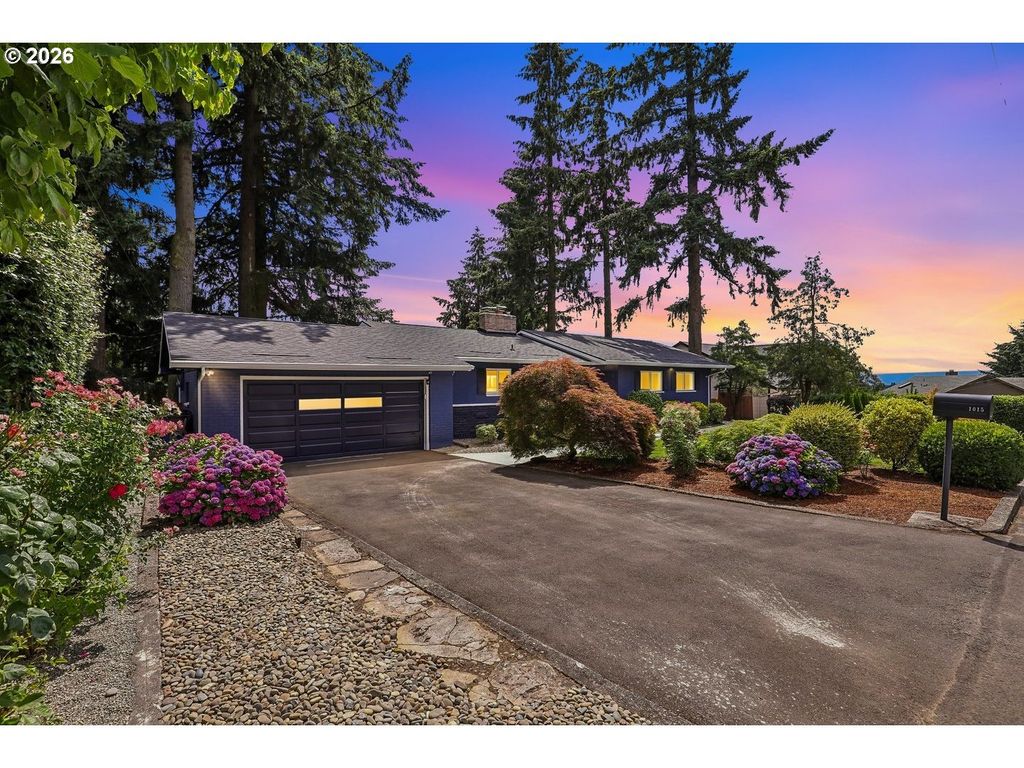 1015 Ne 64th St, Vancouver