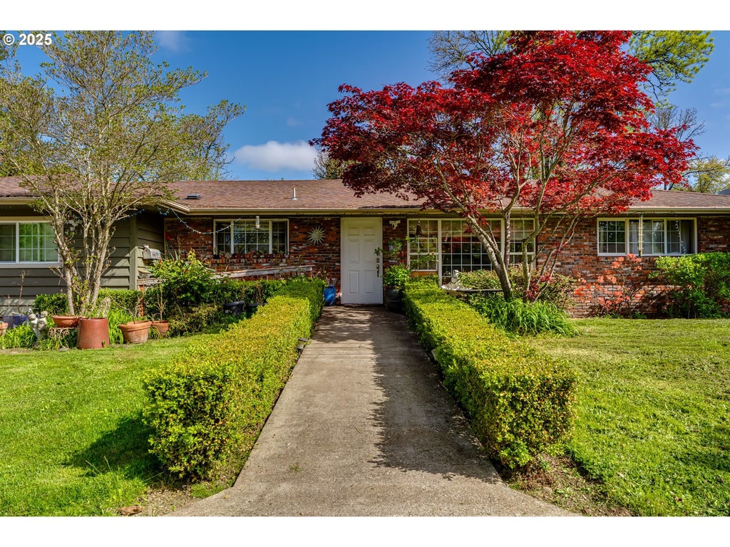 2653 Sharon Way, Eugene