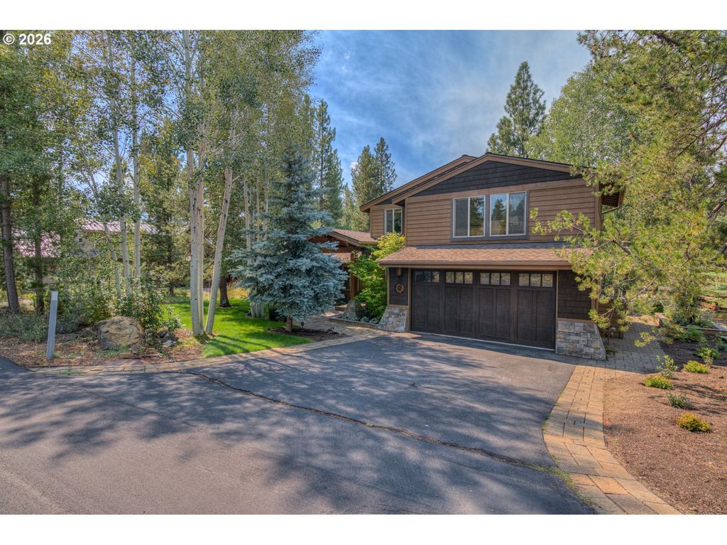 58017 Tokatee Ln, Sunriver
