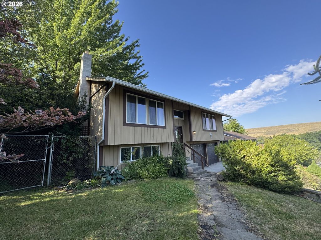 3320 Sw Ladow Ave, Pendleton