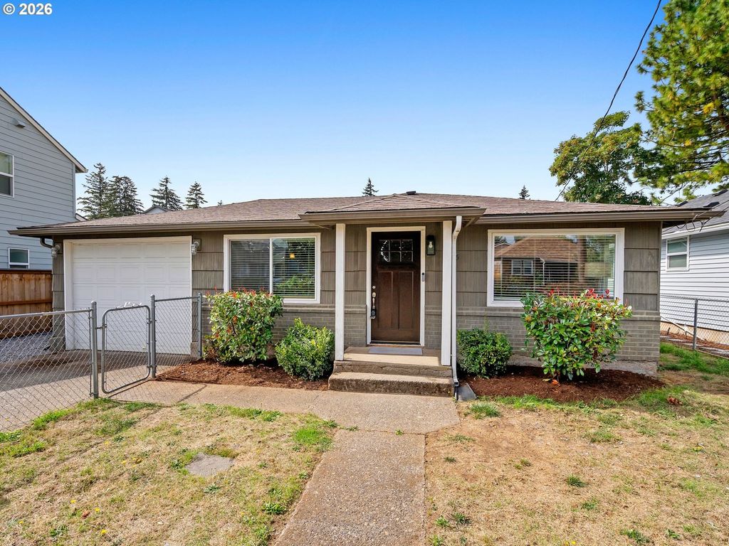 8115 Se 64th Ave, Portland