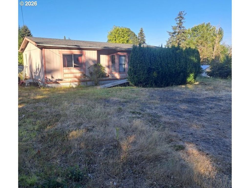 57515 Old Portland Rd, Warren
