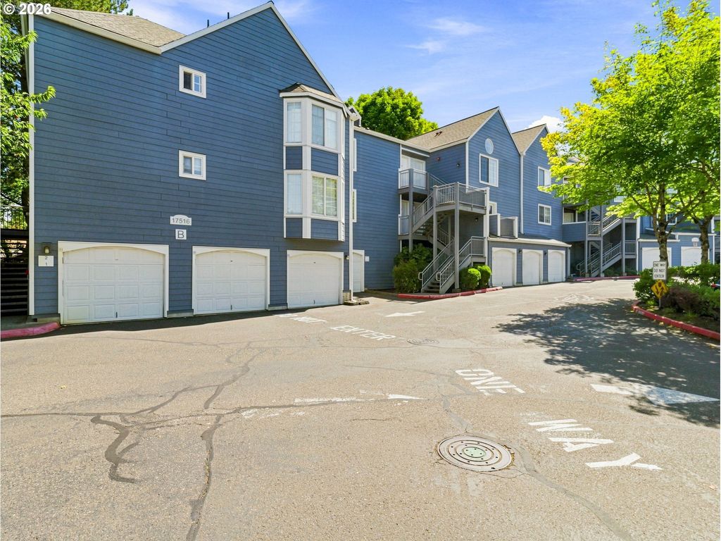 17516 Nw Springville Rd B6, Portland