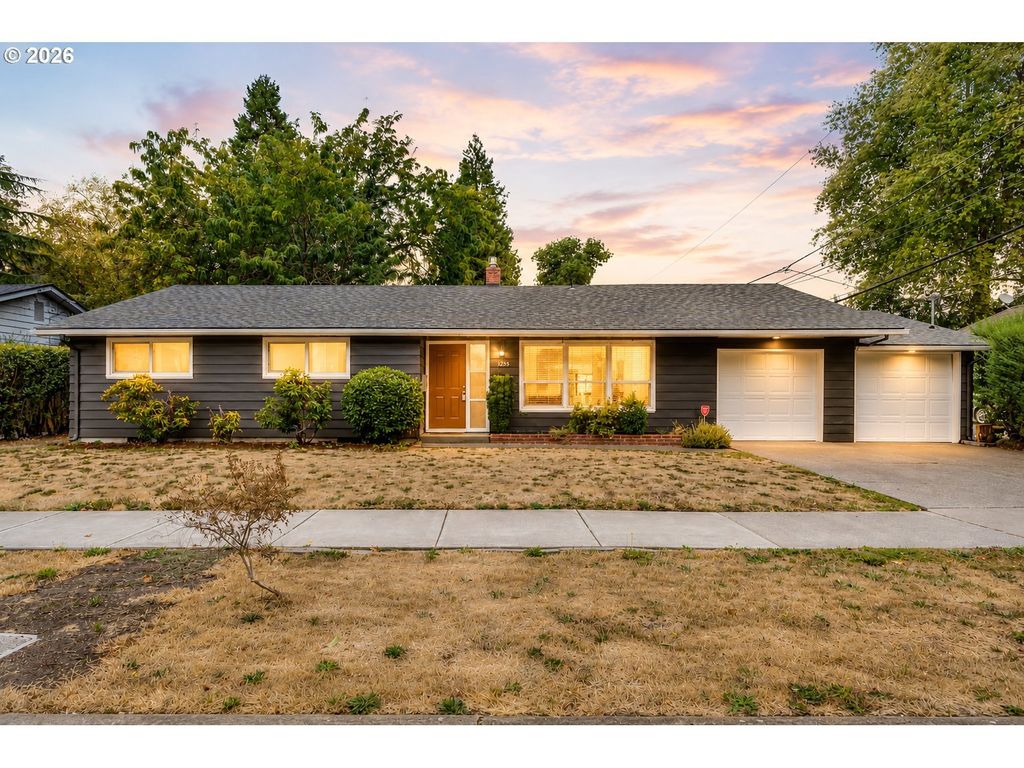 1255 E 24th Ave, Eugene