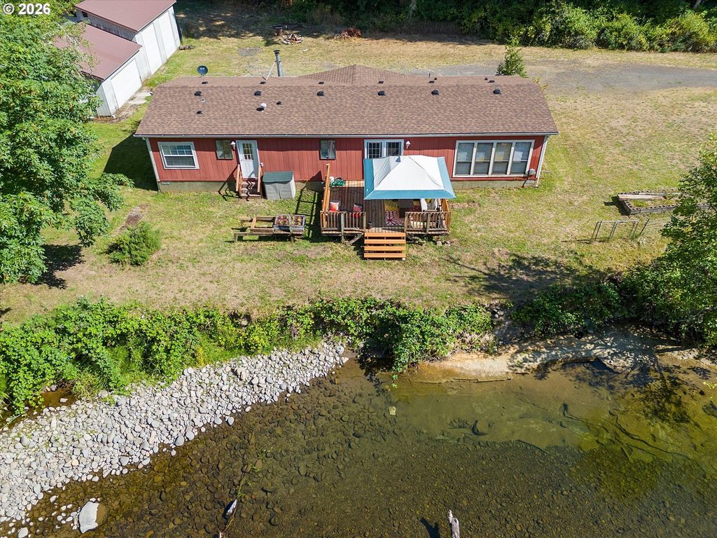 23689 Se Dowty Rd, Eagle Creek
