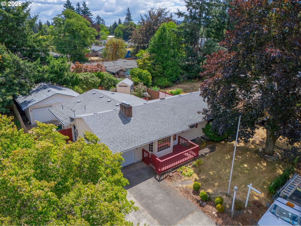 1108 Se 168th Ave, Portland