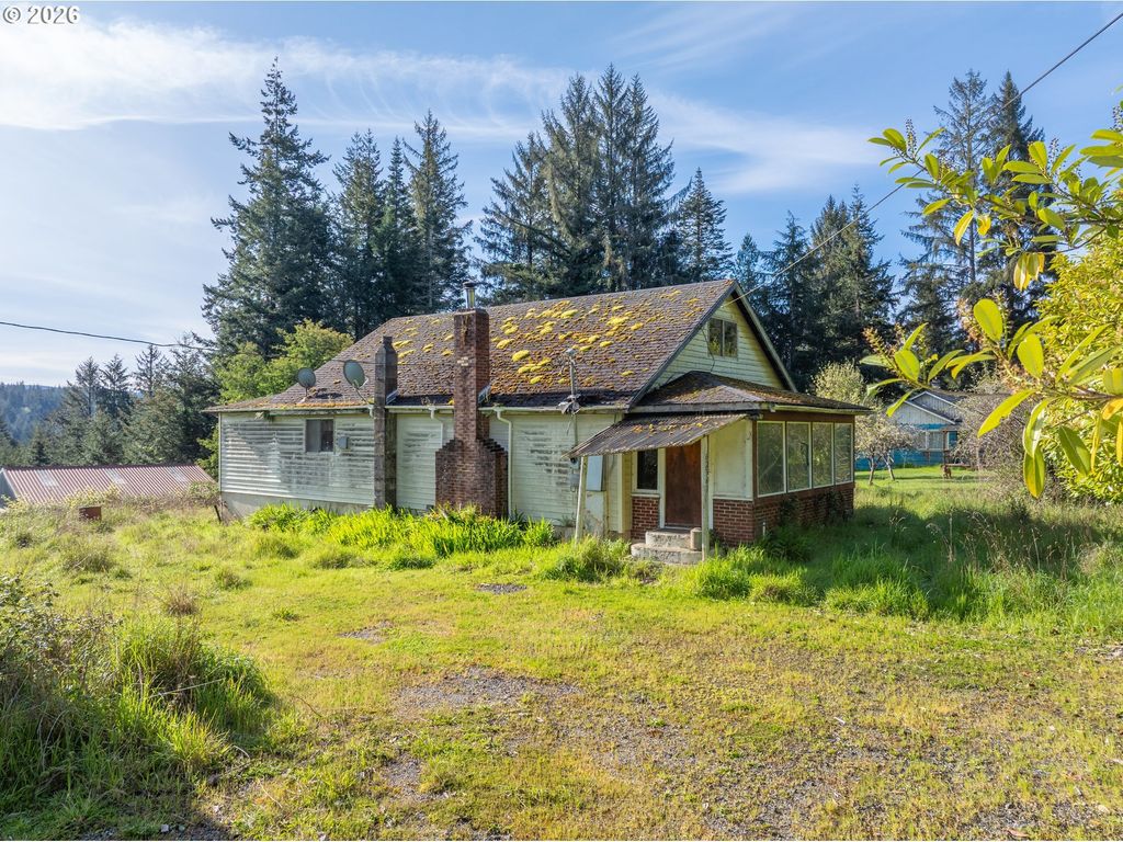 62361 Olive Barber Rd, Coos Bay