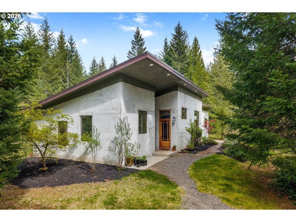 81 Wind Crest Rd, Carson