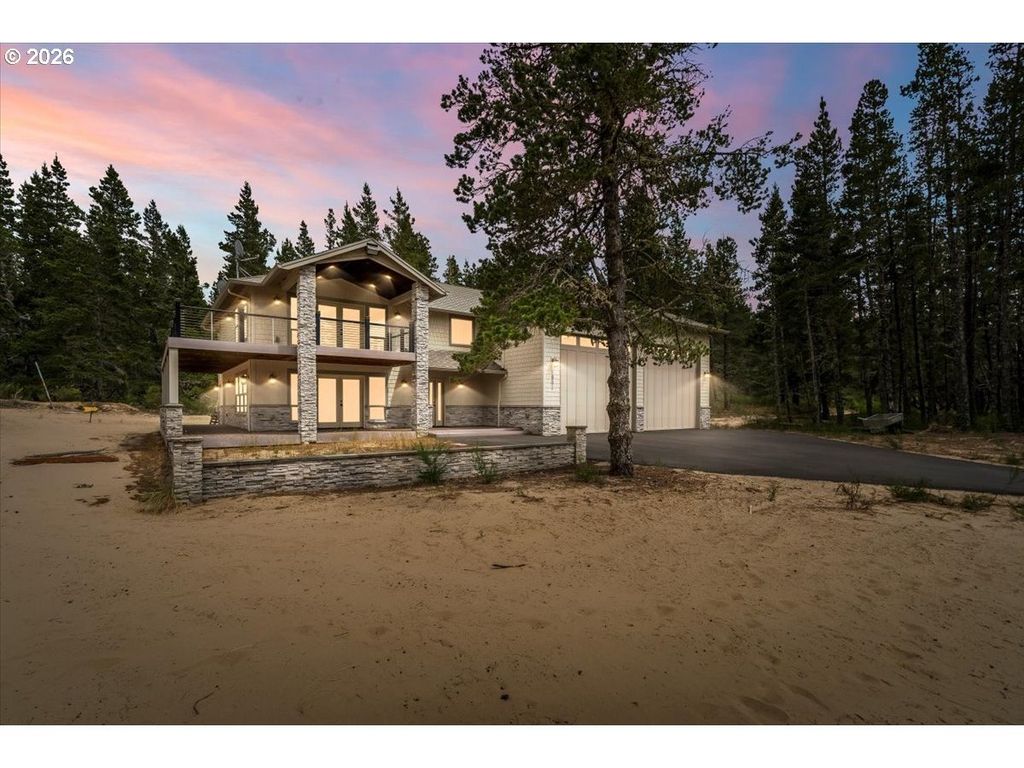 8985 Sandy Heights Rd, Cloverdale