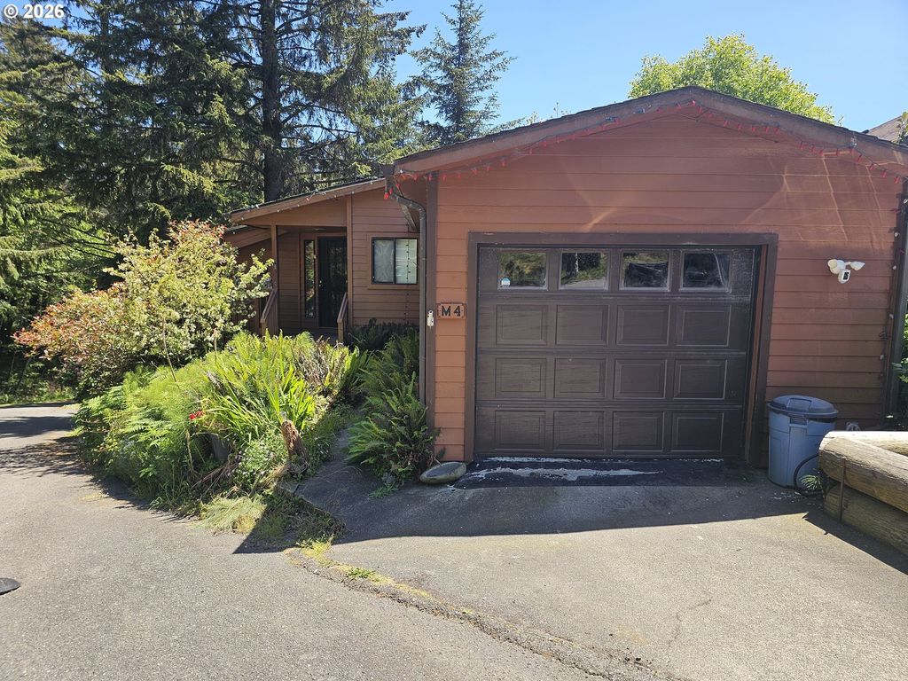 19921 Whaleshead Rd M4, Brookings