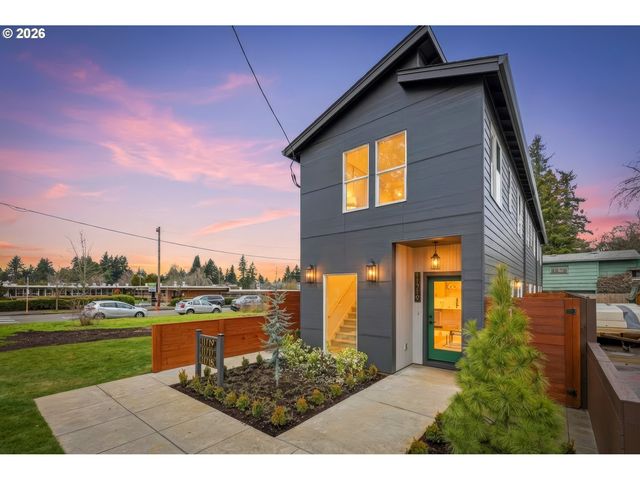 11717 Se Ash St, Portland