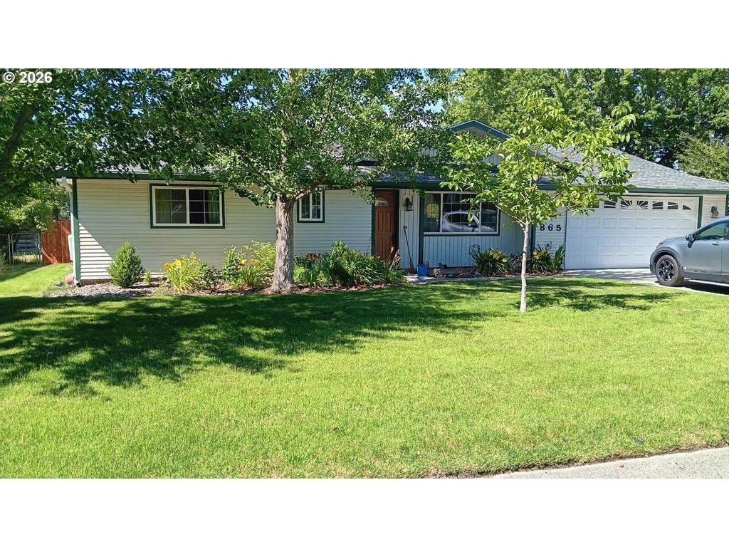 865 E Kennedy Ave, Hermiston