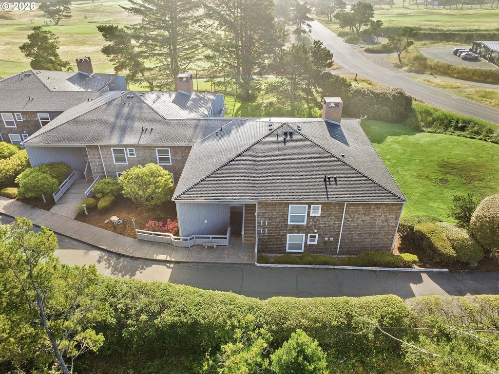 1729 Gearhart Green Dr 503, Gearhart