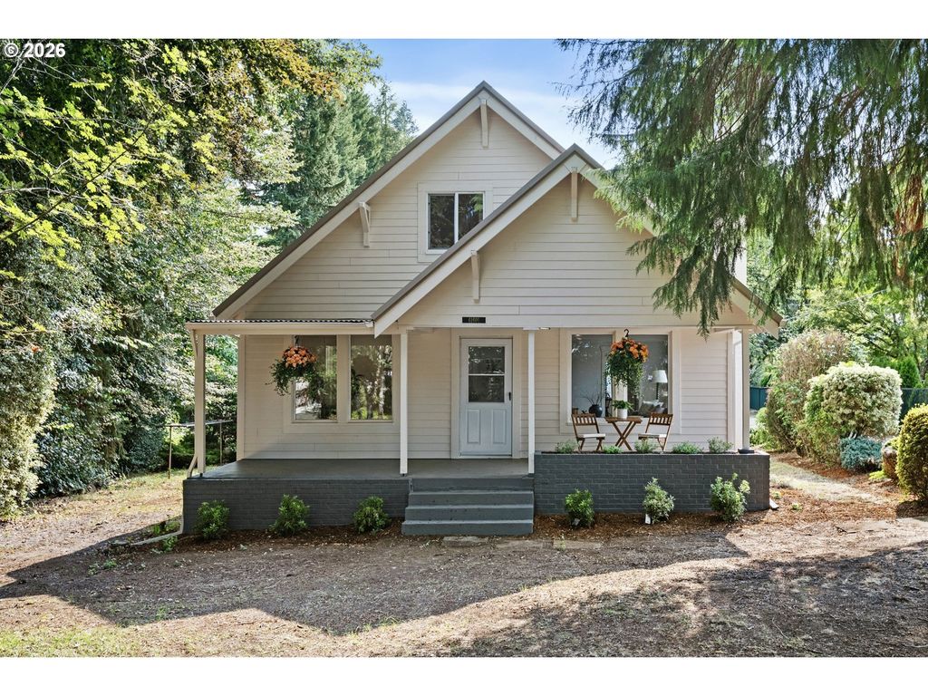 41601 Se Vista Loop Dr, Sandy