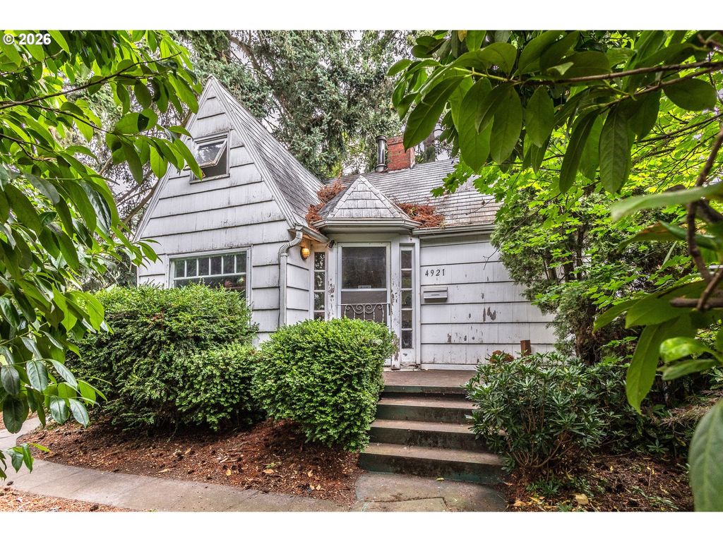 4921 Se Glenwood St, Portland