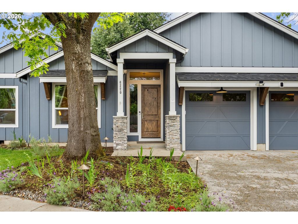 6220 Nw Bernie Dr, Vancouver