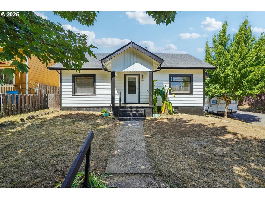 2505 N Emerson St, Portland