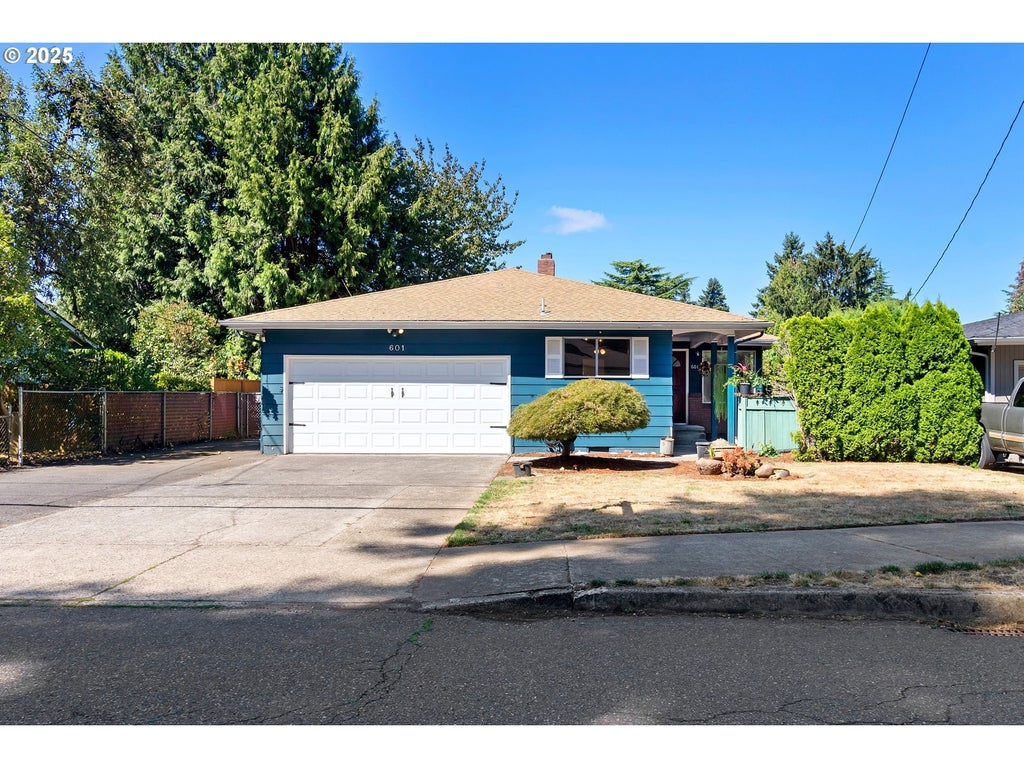 601 Se 135th Ave, Portland