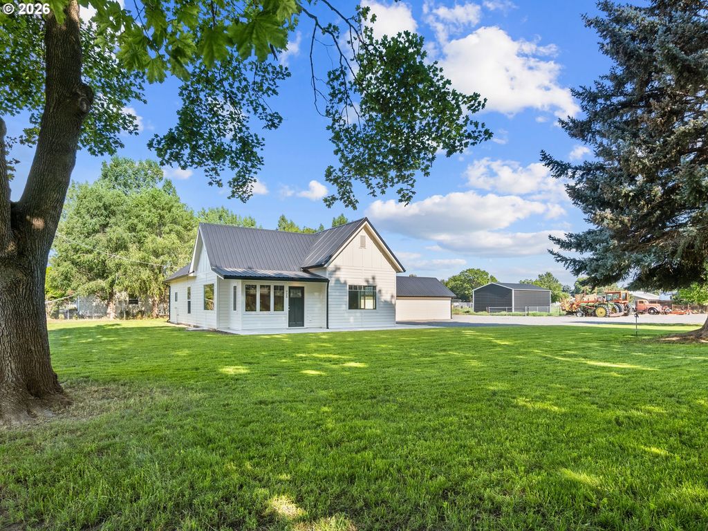 720 Esther Ave, Imbler