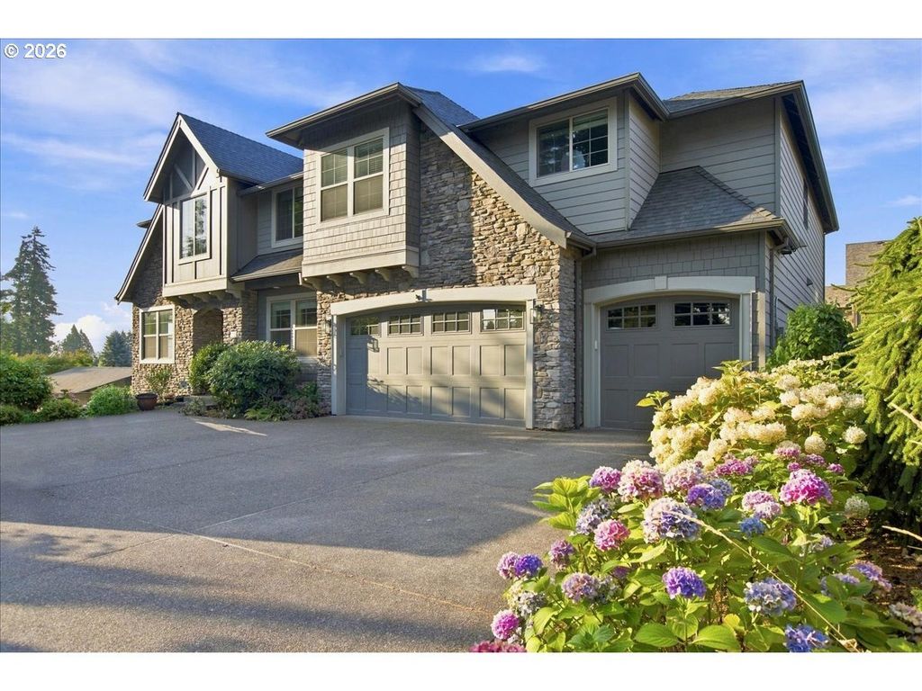 1388 Rosemont Rd, West Linn