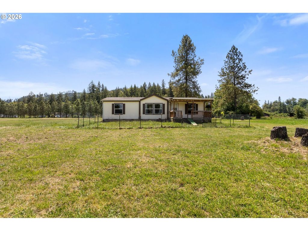 6107 Nonpareil Rd, Sutherlin