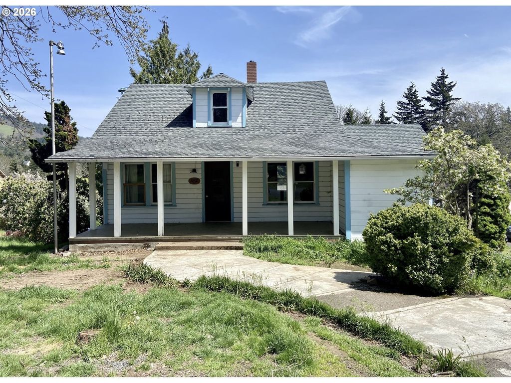 291 Cooper Ave, Underwood