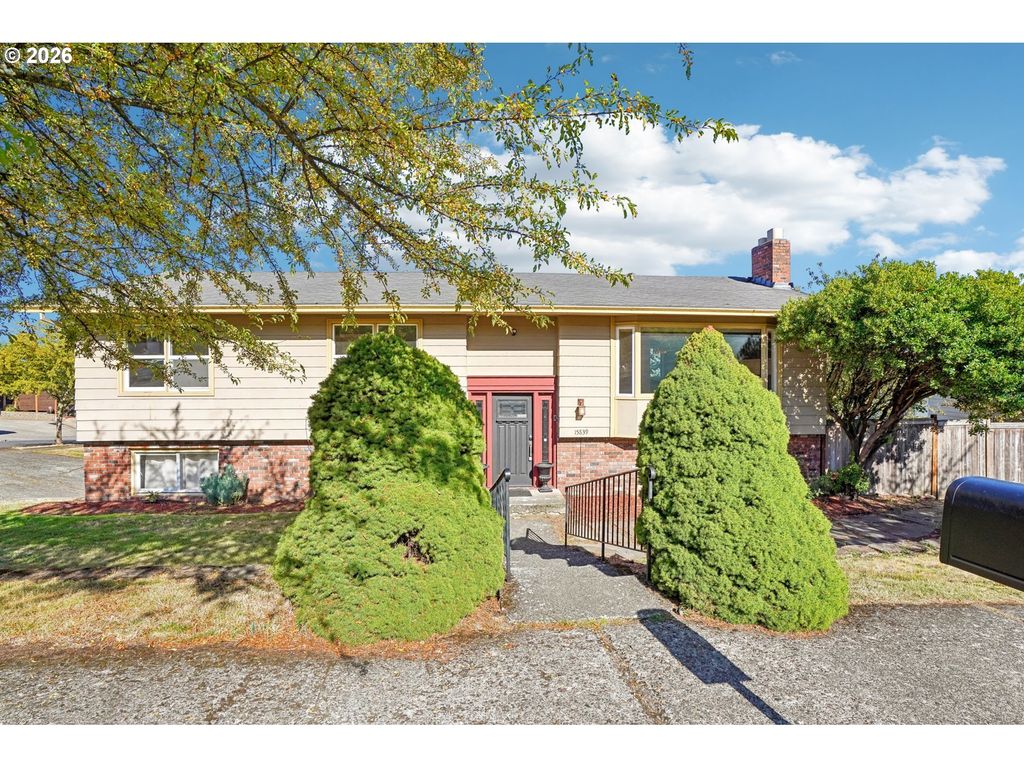 15839 Ne Siskiyou St, Portland
