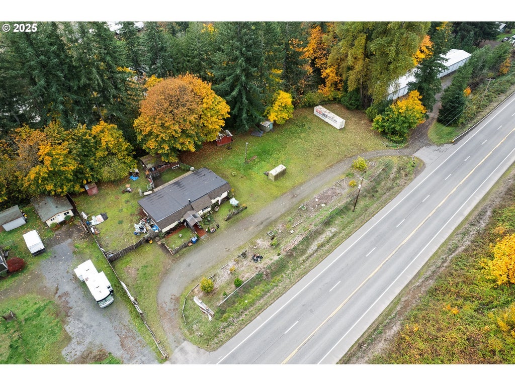 30210 N Santiam Hwy, Mill City