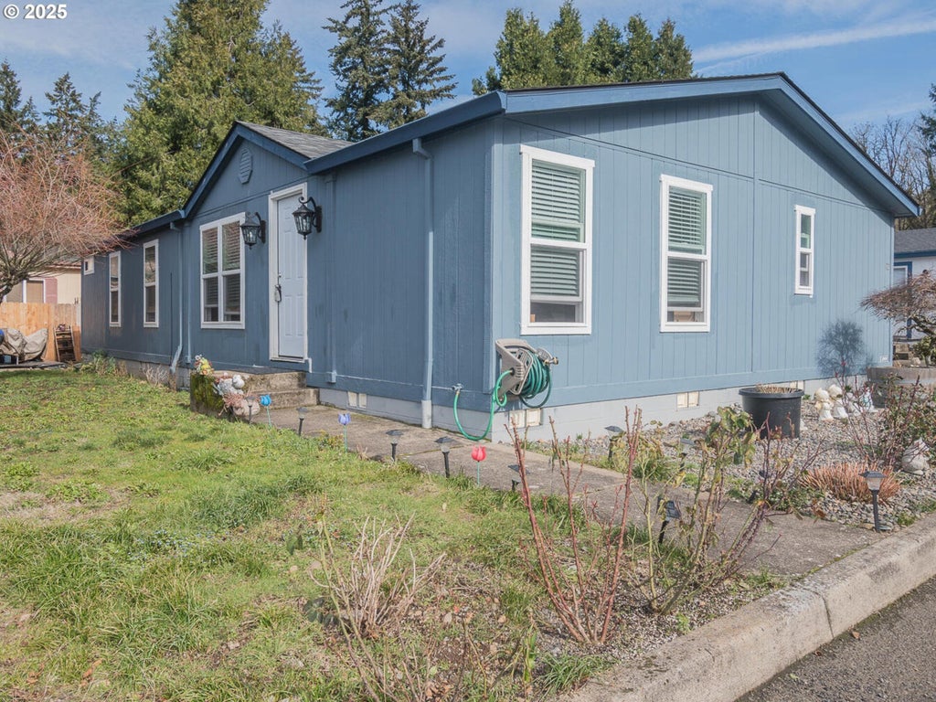 5200 Se 132nd Ave 12, Portland