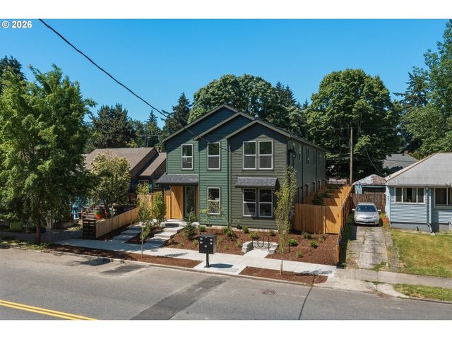 6185 N Albina Ave 3, Portland