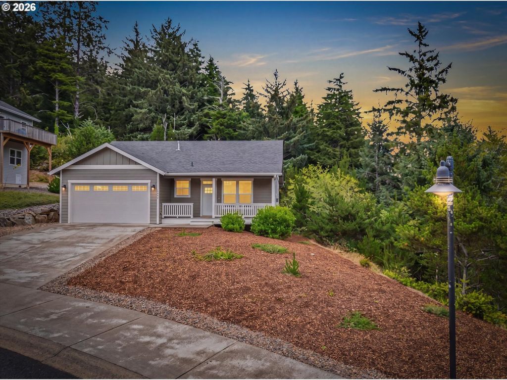 4448 Se Jetty Ave, Lincoln City