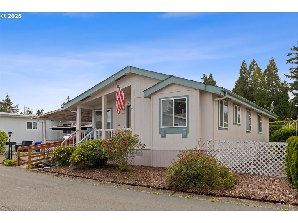 15130 S Maplelane Rd 33, Oregon City