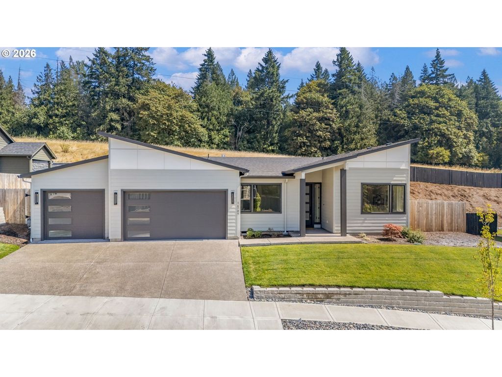 16705 Ne 38th Ave, Vancouver